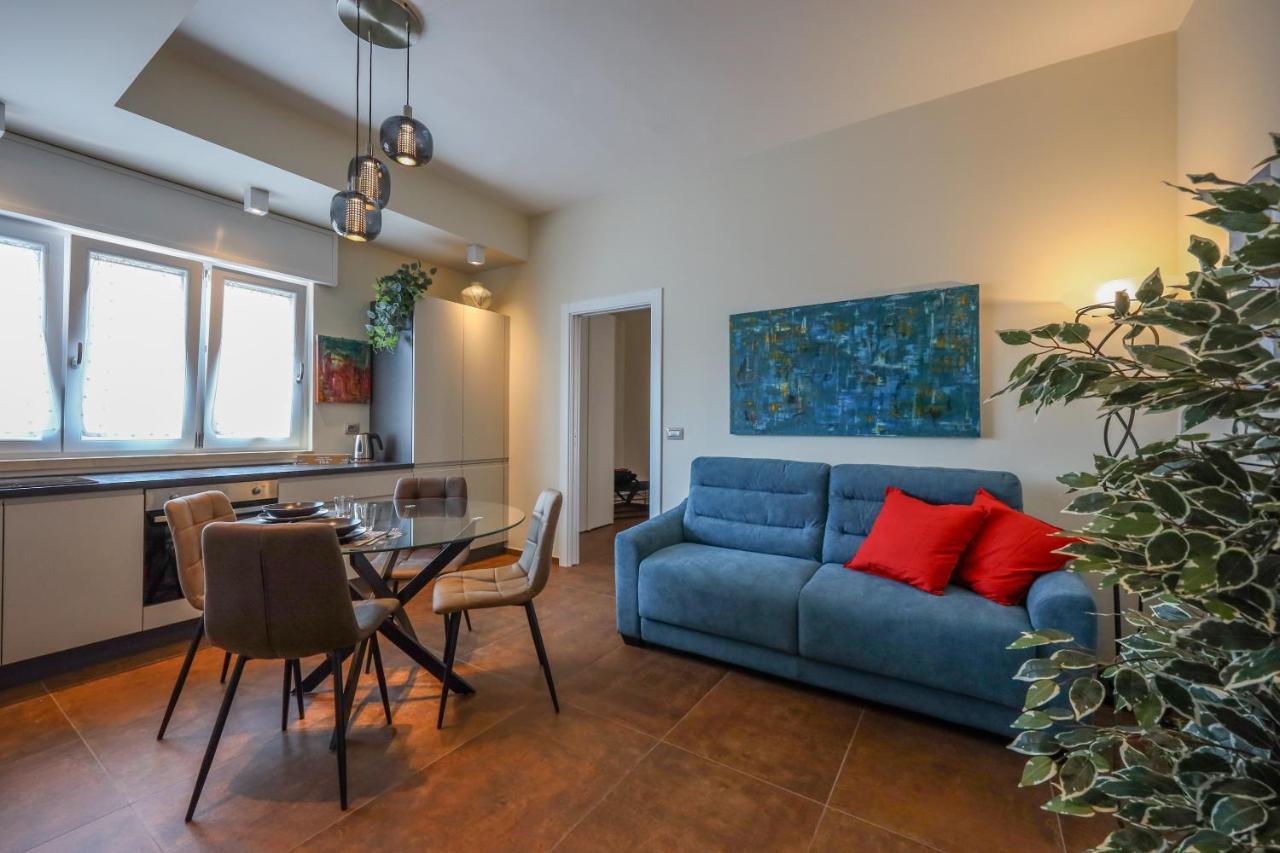 Visconti 46 Central Apartments Бари Экстерьер фото